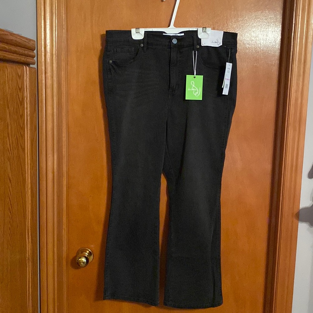 NWT Sam Edelman “Linnie” kick flare size 32 black